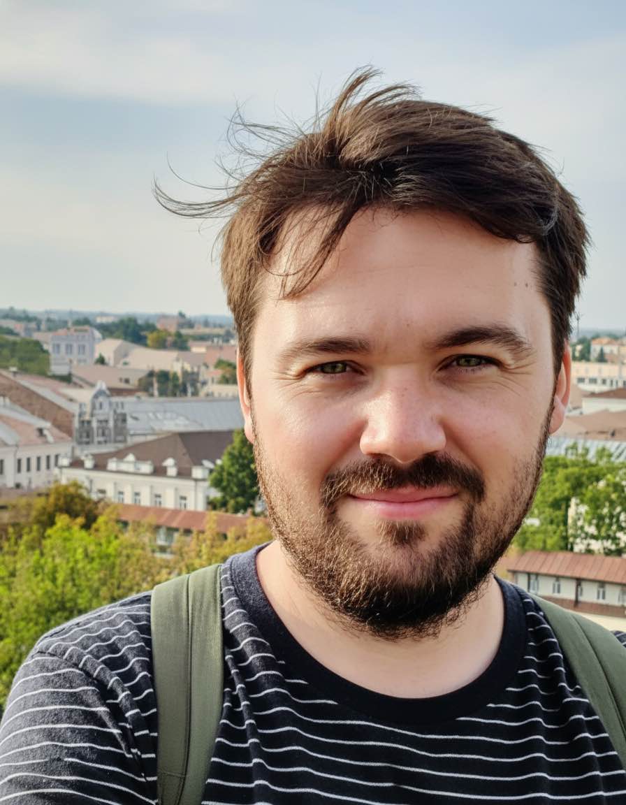 Преподаватель Джеррард, носитель языка — Великобритания